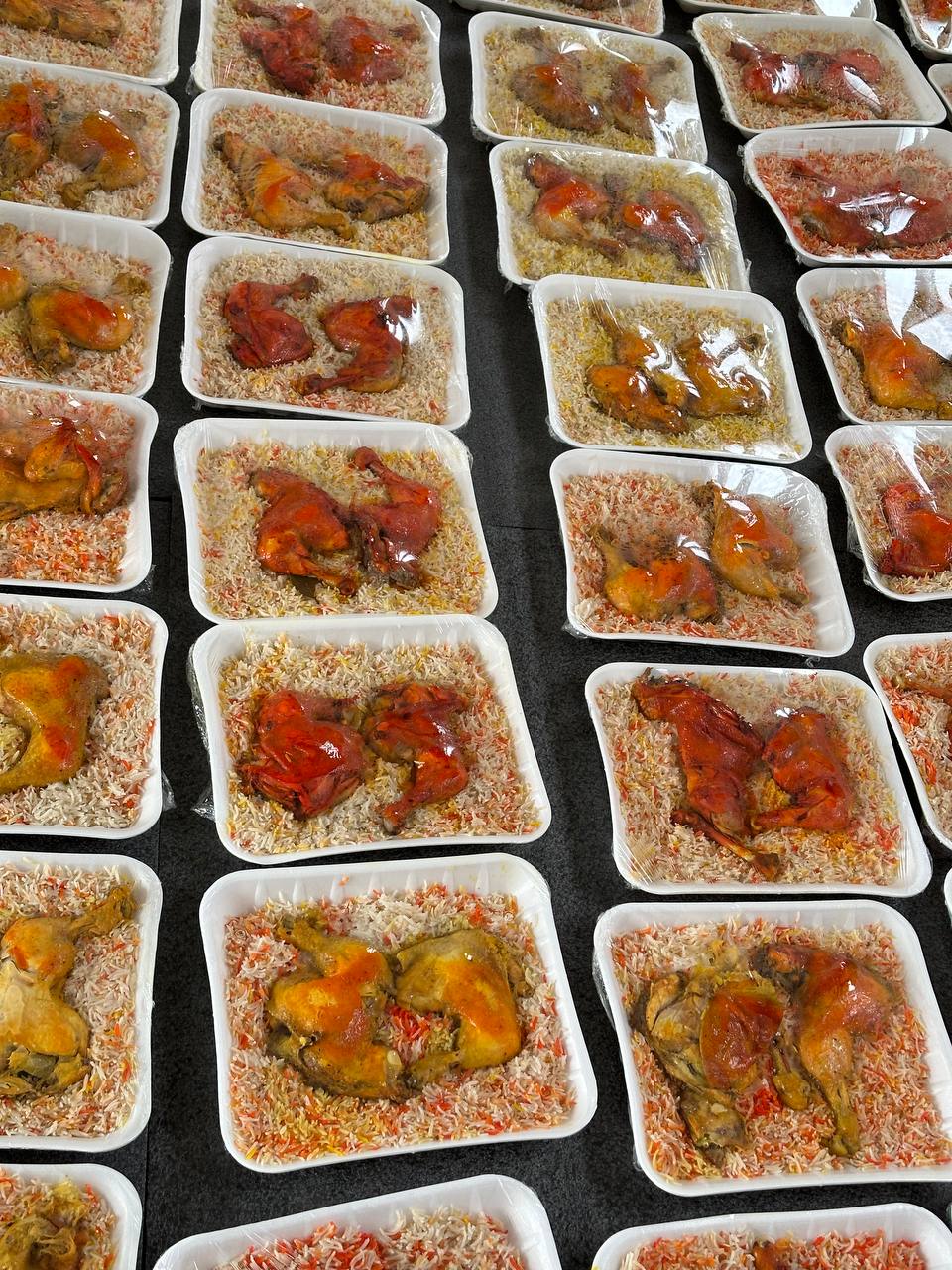 وجبات رز مع فروج
